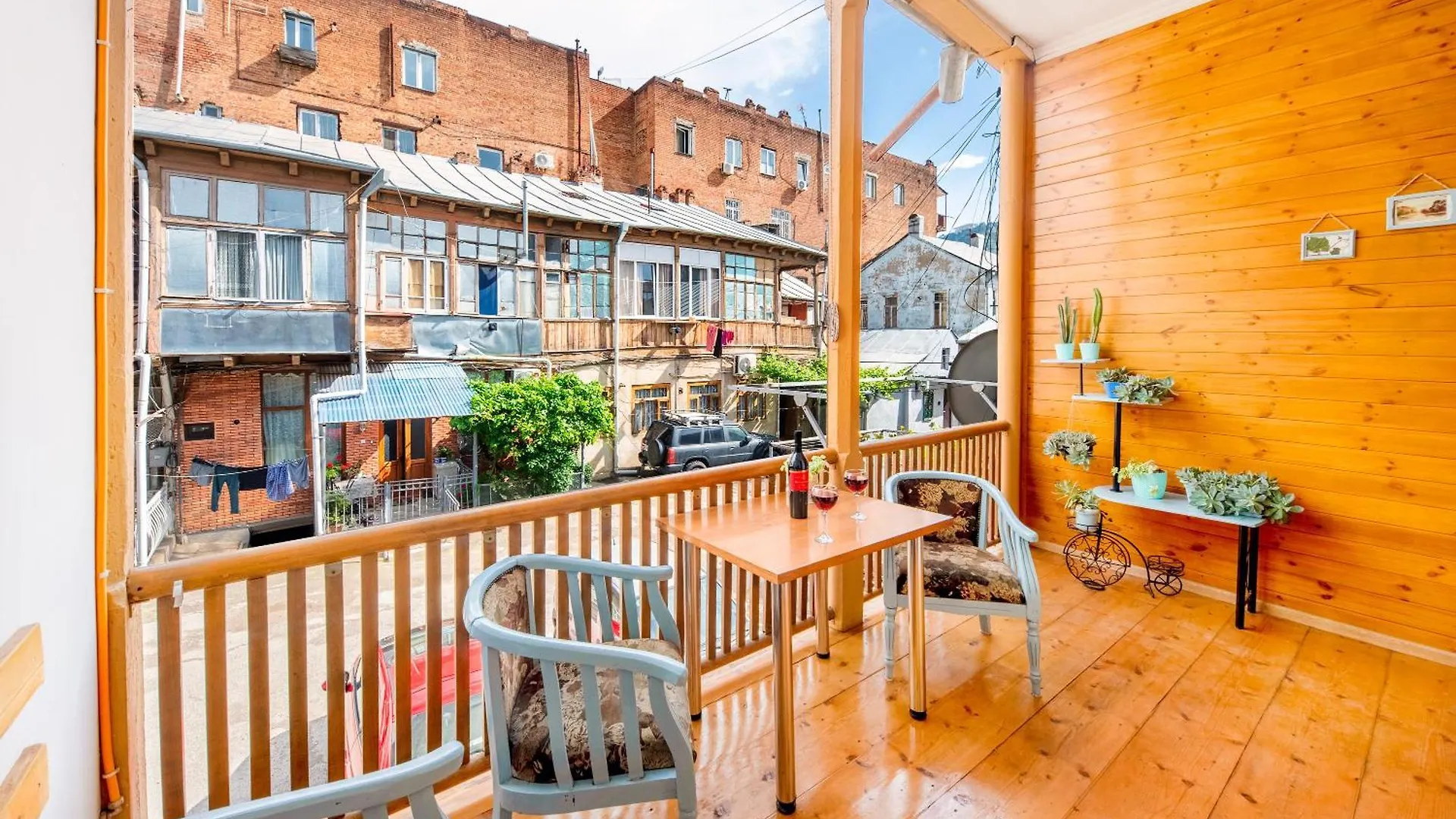 Cozy Qolga Apartment In Old Tbilissi