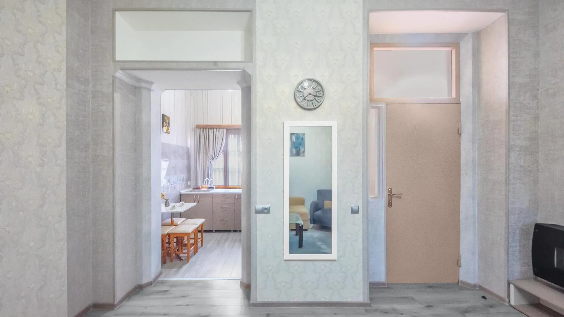Cozy Qolga Apartment In Old Tbilissi 0*,